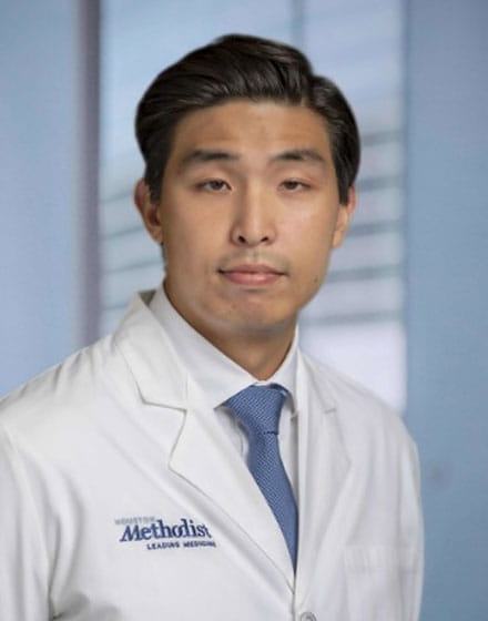 headshot of Jonathan Na, MD 