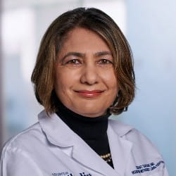 Zeenat Safdar Headshot