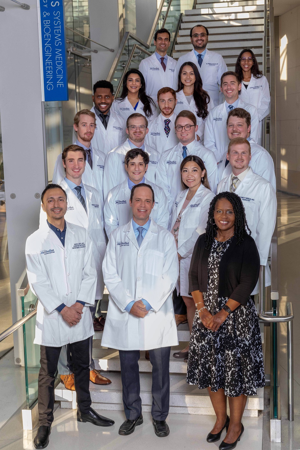 Group photo of Radiology residents and faculty