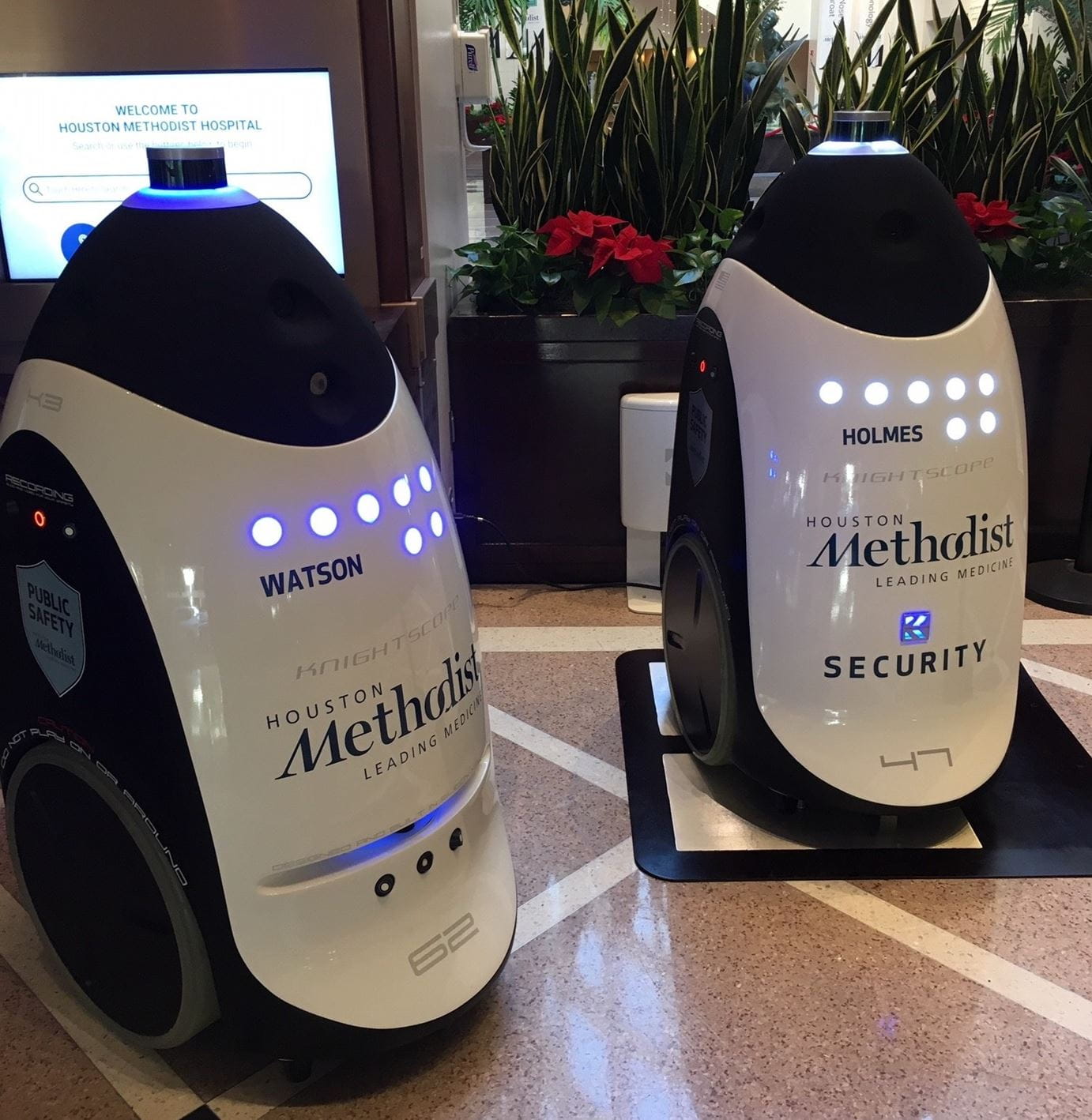 Sobriquette upassende grad Houston Methodist Hospital introduces new robot duo to help keep patients  safe, evil doers at bay | Houston Methodist Newsroom