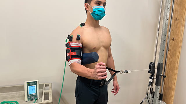 Occlusion training shoulders outlet